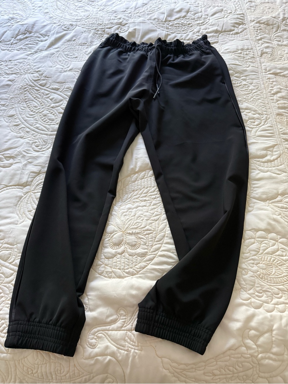 Athleta Metropolis Jogger Black Elastic-Waist Jogger Pants
